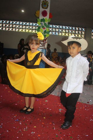 Sin Nombre